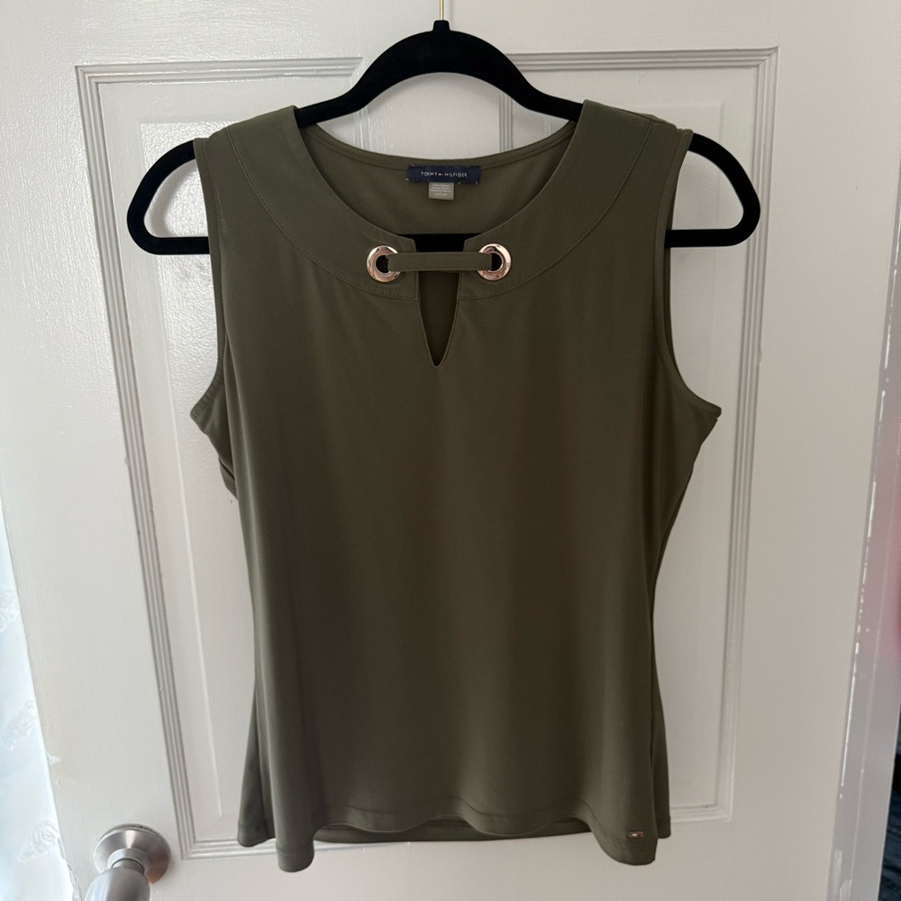 Tommy Hilfiger: Olive Green Sleeveless Top